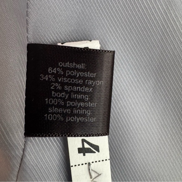 The Limited Women's Gray Blazer | Excellent Used Condition - Picture 9 of 10